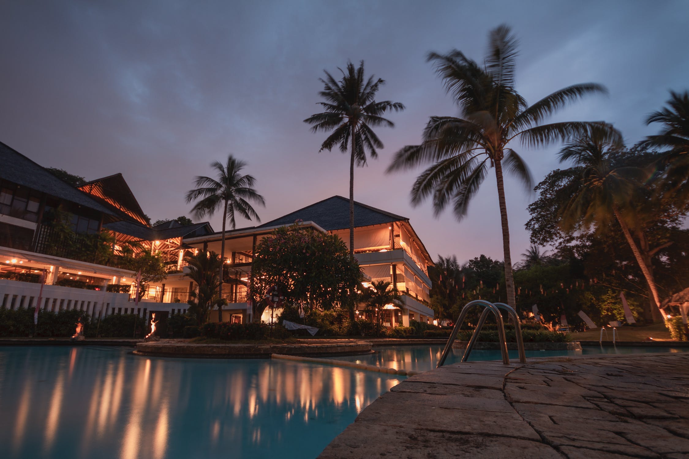 Hotel 01